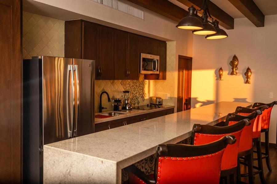 Luxurious Suites With Private Balconies, Vista Encantada Resort, Spa & Retreat カボ・サン・ルーカス エクステリア 写真